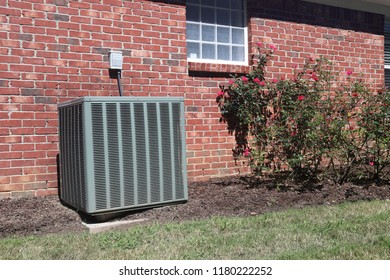 Air Conditioner Unit Clean Modern Home Stock Photo 1180222252 | Shutterstock