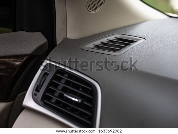 Air conditioning in the car\
