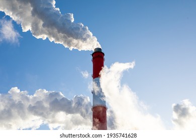 Air Pollution From A Natural Gas And Coal Power Plant. Emissions Of Harmful Substances Into The Atmosphere. Traditional Hydrocarbon Energy. Electricity And Heat Production. Ecological Concept.