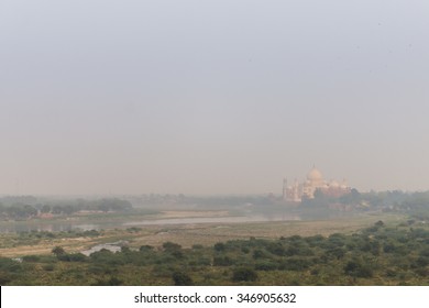 Air Pollution Over The Taj Mahal In Uttar Pradesh, India