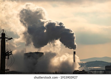 PowerPoint Template: air-pollution-from-power-plant (iuimuhkujo)