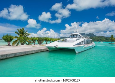 Air Tahiti Shuttle Boat Navette Vaitape