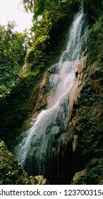 Air Terjun Sri Gethuk Gunung Kidul Di Yogyakarta Air