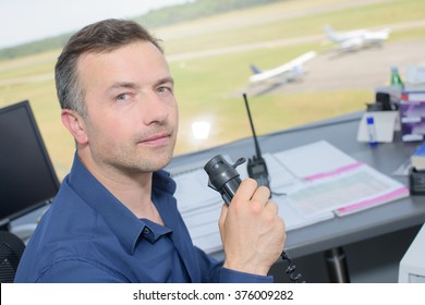 Air Traffic Controller
