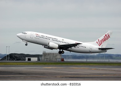 Air Vanuatu Boeing 737 Taking Off From Auckland International Airport