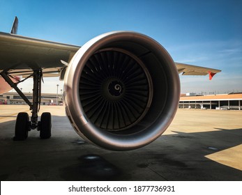 Airbus Engine A320 Airplane Jet