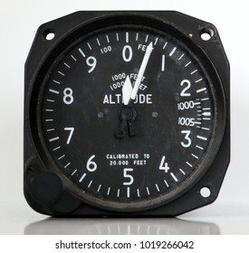 Aircraft Altimeter Type B4 3E