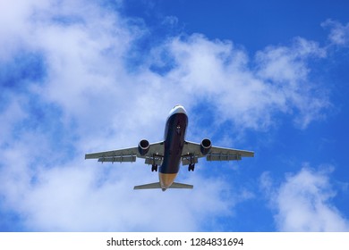 Aircraft Sky Stock Photo 1284831694 | Shutterstock