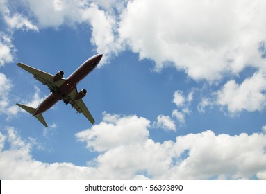 2,316 Planes Going To Take Off Images, Stock Photos & Vectors ...