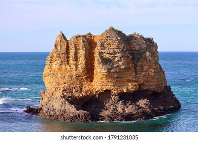 Aireys Inlet Is A Small Coastal Inlet And Town Located On The Great Ocean Road, Southwest Of Melbourne, Victoria, Australia. Aireys Inlet Is Located Between Anglesea And Lorne, And Joined With Fairhav