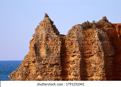 Aireys Inlet Is A Small Coastal Inlet And Town Located On The Great Ocean Road, Southwest Of Melbourne, Victoria, Australia. Aireys Inlet Is Located Between Anglesea And Lorne, And Joined With Fairhav