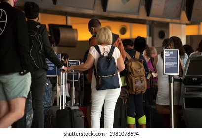 Airline Passengers Stand In Long Lines For Check In On Memorial Day Weekend At RDU International Airport. 