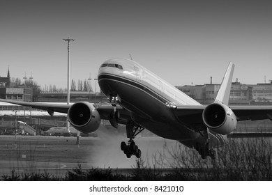 Airliner Take-off