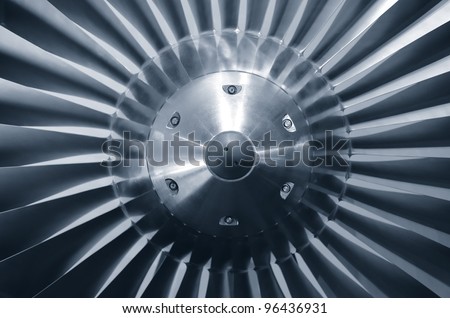 Airplane engine vortex / turbofan