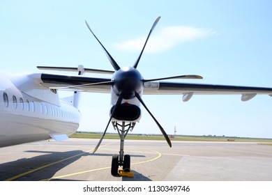 169 Aircraft defect Images, Stock Photos & Vectors | Shutterstock