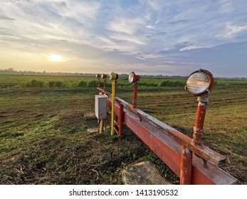 Airport Runway Approach Lighting System