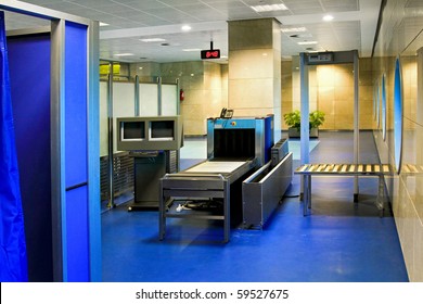 Airport Security Screening With X Ray Metal Detector