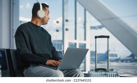 Airport Terminal Businessman Rolling Suitcase Walks Stock Photo ...