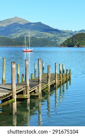 AKAROA, NEW ZEALAND -NOV24: Akaroa On Nov 24, 2014 In Akaroa, NZ. Akaroa Is A Historic French And British Settlement Nestled In The Heart Of An Ancient Volcano On Banks Peninsula, NZ.