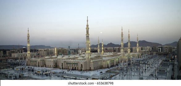 Al Masjid An Nabawi