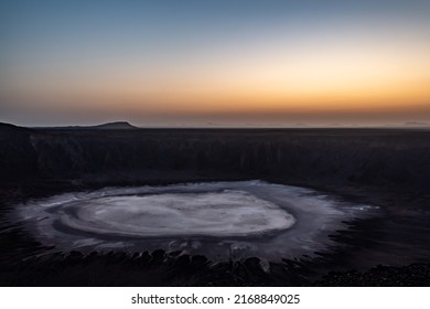 Al Wahbah Crater Hejaz Saudi Arabia Stock Photo 2168849025 | Shutterstock