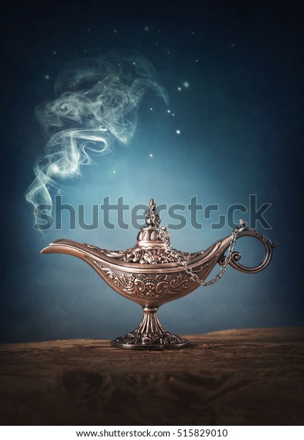 アラディン魔法のランプと煙 の写真素材 今すぐ編集