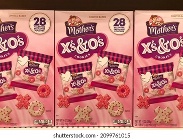 Alameda, CA - Jan 2, 2022: Grocery Store Shelf With Boxes Of Mother's Brand Frosted Animal Circus Cookies In Limited Edition Valentine's X's And O's Shapes.