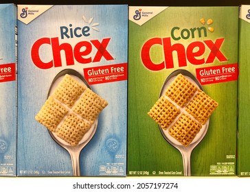 Alameda, CA - Oct 10, 2021: Grocery Store Shelf With General Mills Brand Chex Mix. Rice And Corn Chex Cereal