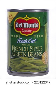 ALAMEDA, CA - OCTOBER 09, 2014: 14.5 Ounce Can Of Del Monte Brand Fresh Cut French Style Green Beans.