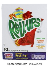 ALAMEDA, CA - OCTOBER 27, 2014: 5 Ounce Box Of Fruit Roll-Ups Brand Fruit Roll Ups. Ten 0.5 Ounce Individually Wrapped Rolls Per Box. Made With Real Fruit. A Good Source Of Vitamin C