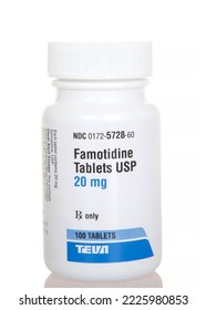 Alameda, CA - Sept 30, 2022: Bottle Of Prescription Strength Pepcid AC, Reduces Stomach Acid By Blocking One Of The Chemicals, Histamine, That Stimulates The Release Of Acid Into The Stomach.