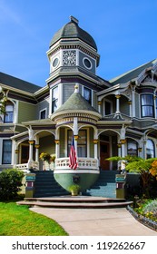 5,686 Victorian mansion Images, Stock Photos & Vectors | Shutterstock