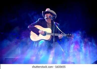 Alan Jackson In Concert 3