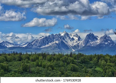 Alaska Mountain Range, Denali National Park