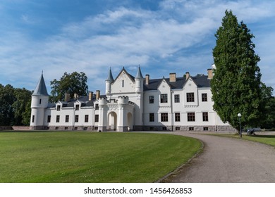 Historical Manor House Images Stock Photos Vectors Shutterstock