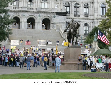 ALBANY, NY- SEPT 10: Protesters Gather Against Wasteful Government Spending And Corrupt Career Politicians Before A Stop Of The Tea Party Express Tour On September 10, 2009 In Albany NY