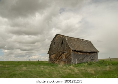 Old Farm Buildings Images Stock Photos Vectors Shutterstock