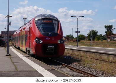 Albi, France - Sept. 2021 - Front Of An Alstom Regiolis Railcar, A TER (Regional Express Train) Designed And Made In France, Here Running On The Public Line LIO Managed By The Région Occitanie