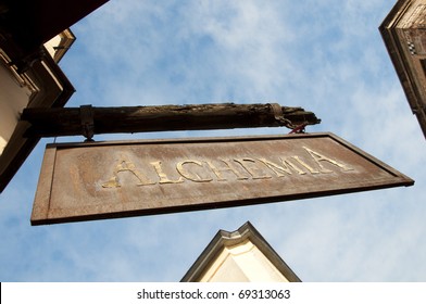 Alchemy sign