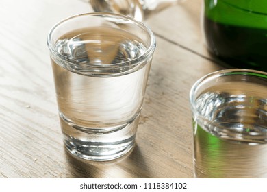 128 Pouring soju Images, Stock Photos & Vectors | Shutterstock