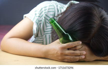 Alcoholism Or Alcohol Addiction,withdrawal Detox Concept