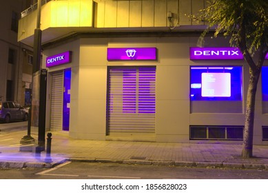 Alcoy, Alicante, Spain. November 18th 2020 - Facade Of A Dentix Dental Clinic. Dentix Group Is In A State Of Insolvency Since October 2020