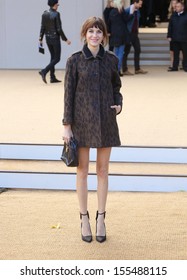 Alexa Chung At London Fashion Week SS14  - Burberry Prorsum S/s 2014 - Arrivals, London. 16/09/2013