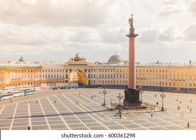 Alexander column on Palace square (Dvortsovaya square) in front of the General Staff Building, Saint Petersberg, Russia