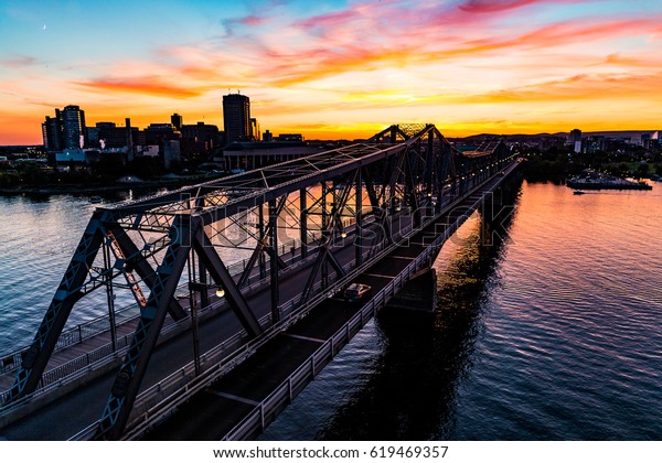 Alexandra Bridge Ottawa Sunset Stock Photo 619469357 | Shutterstock