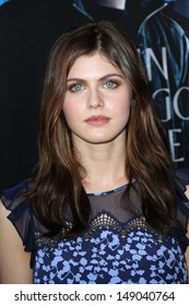 Alexandra Daddario At The 