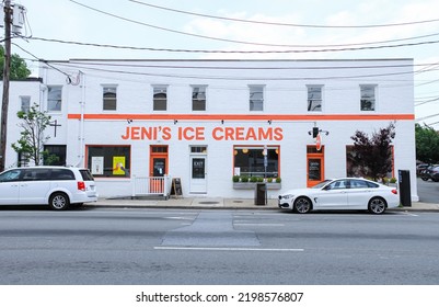 Alexandria, Virginia United States - June 15 2022: The Exterior Of An Ice Cream Shop In The Historic District