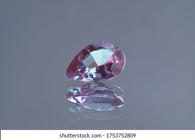 Alexandrite 
Pear Shape Cut: Teardrop