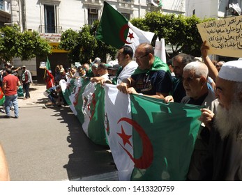 Algiers, Algeria - May 31st 2019 : Millions Of Algerians, Of All Ages And From All Walks Of Life Participate In Demonstrations Claiming The Current Regime's Departure. 99 Days Of Peaceful Revolt.