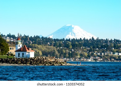 Alki Point Lighthouse